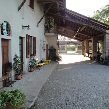 Agriturismo Santa Maria Bressanoro Castelleone Exterior foto