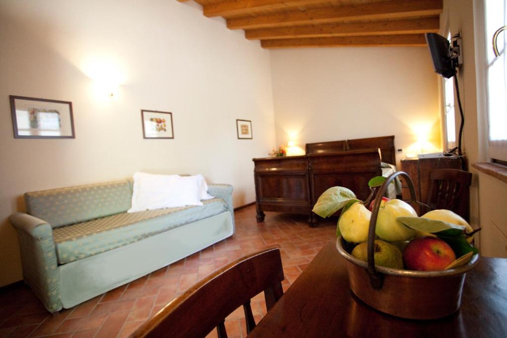 Agriturismo Santa Maria Bressanoro Castelleone Zimmer foto
